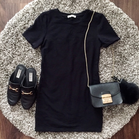 Zara Dresses & Skirts - Zara Mini Black Dress